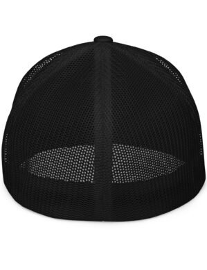 B2D Closed-back trucker cap